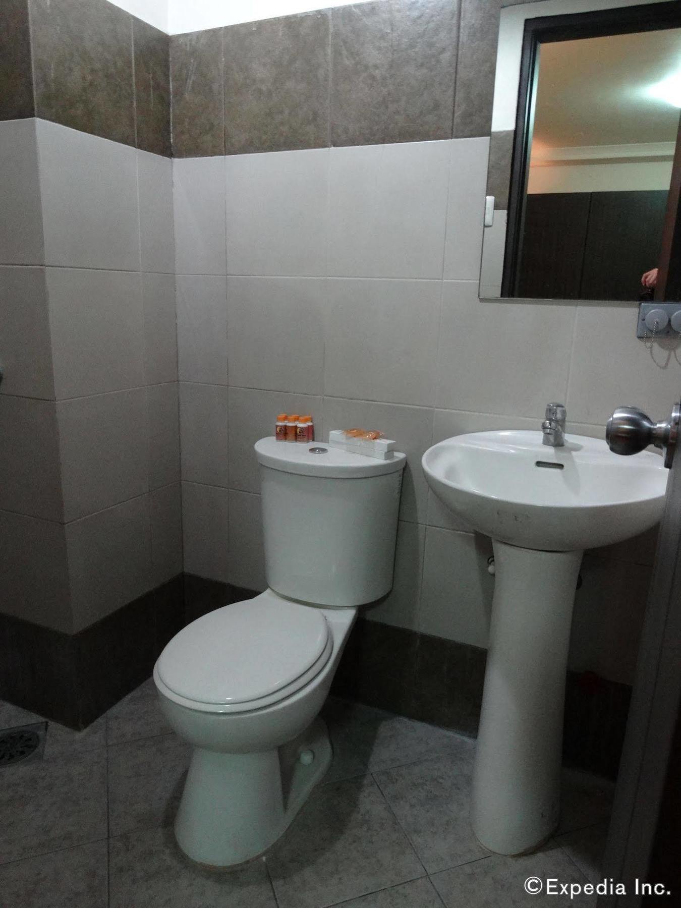 Djapanese Tunnel Family Resort Davao City Εξωτερικό φωτογραφία